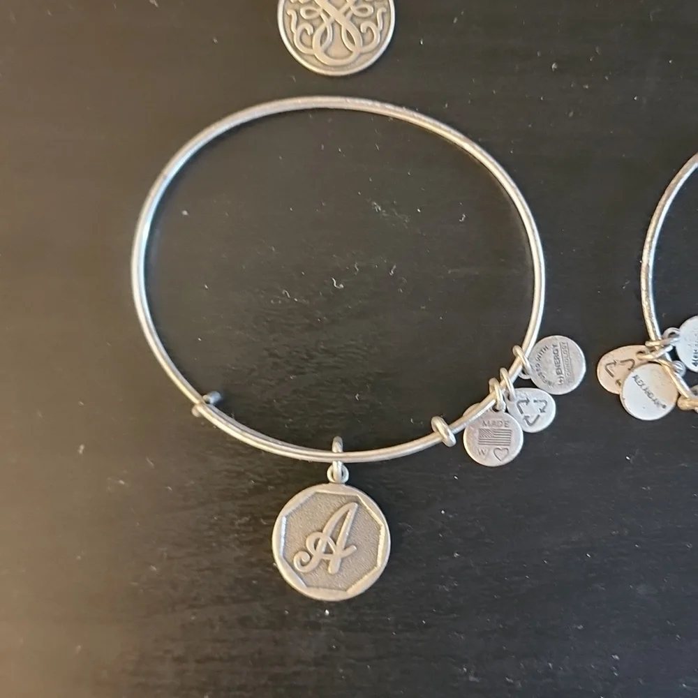 Lot of 4 Alex and Ani Bracelets - Picture 3 of 5